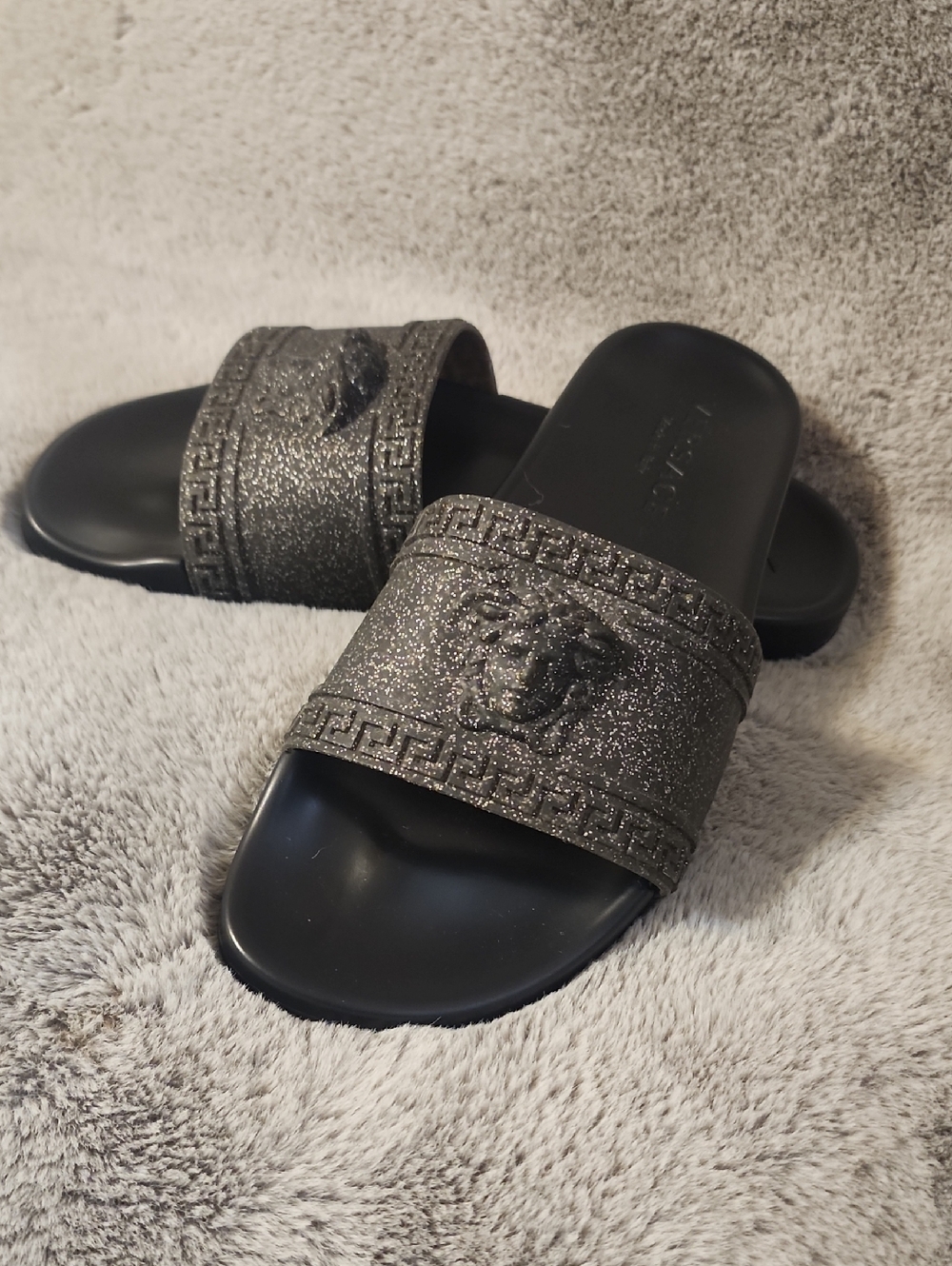 VERSACE PALAZZO POOL SLIDES Size 11